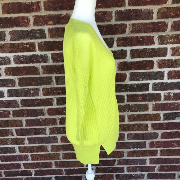 Women’s JCP Semi Sheer Cardigan Size Medium - Picture 6 of 6